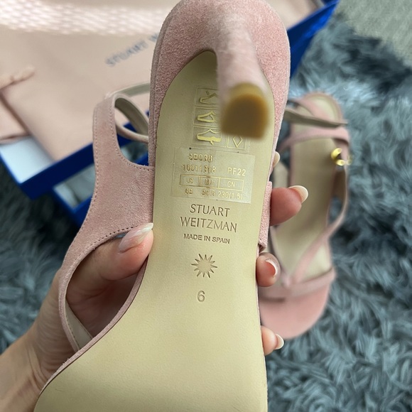 NWT Stuart Weitzman Women’s PINK Suede Sandal Barbie Vibes!! - Picture 4 of 4